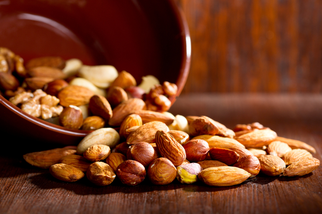 Nuts may promote healthy teeth